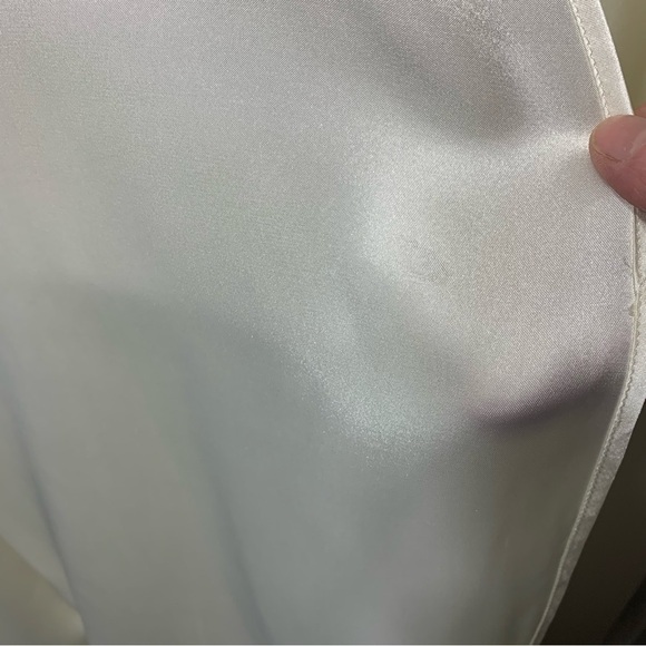 VERSAILLES Satiny Lace Off White Flowy Luxurious Long Dressing Gown Kimono Sz L - Picture 16 of 17